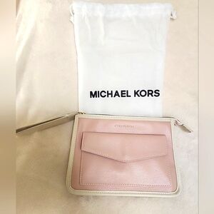 New Michael Kors Beauty Blush Faux Leather Zip Wristlet Clutch Snap Pocket Pouch